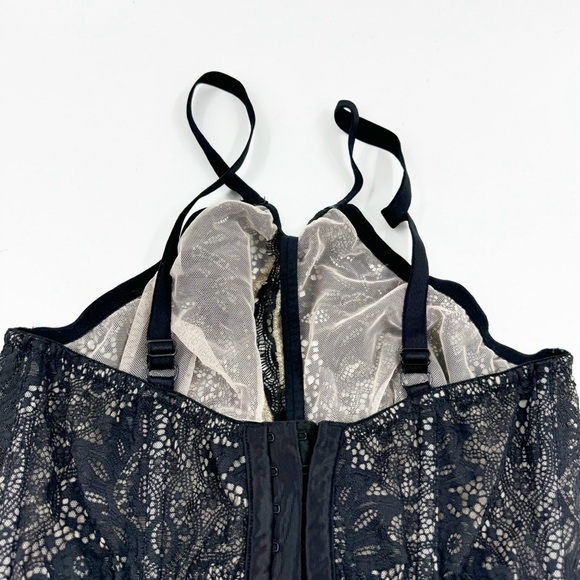 ✅ Victoria's Secret Plunge Lace Halter Long Line Bra Set SIZE 36DD BLACK - Picture 6 of 10